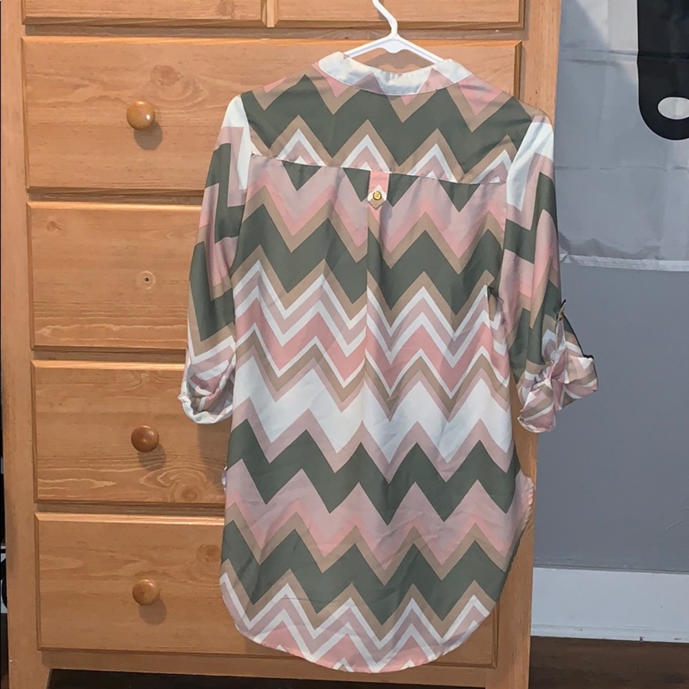 Chevron pattern blouse - Picture 3 of 3